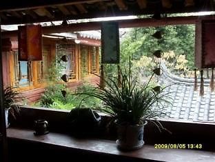 Overseas Inn Lijiang  Extérieur photo
